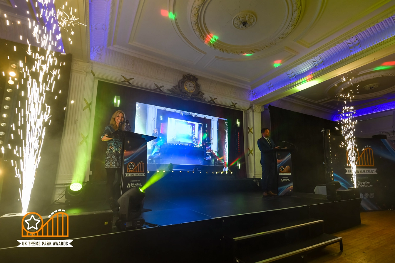 taglive® stages and live streams the uk theme park awards as production partner